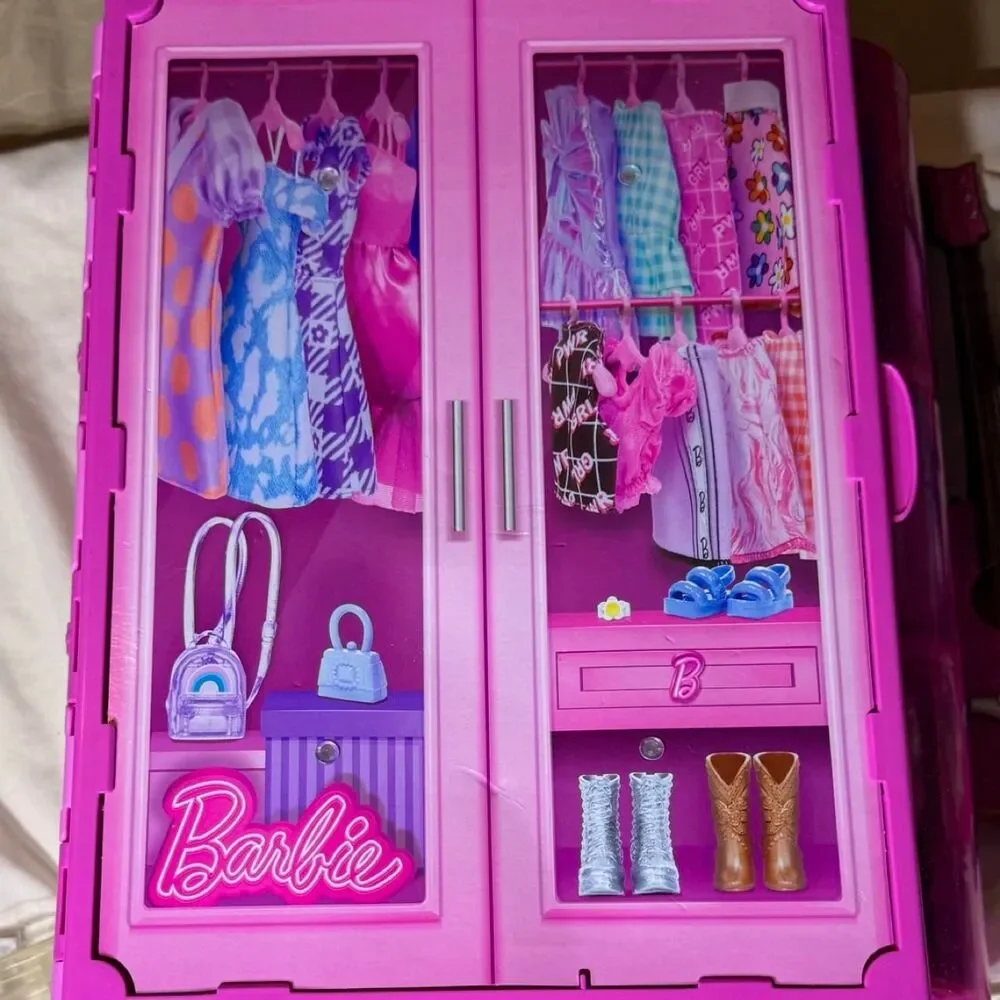 Barbie multi Dolls-accessories